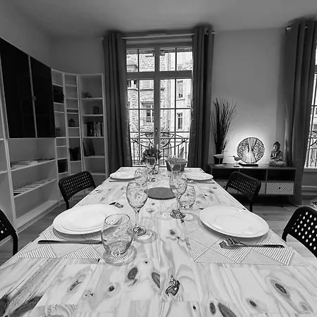 L'etape Des Sacres Apartment